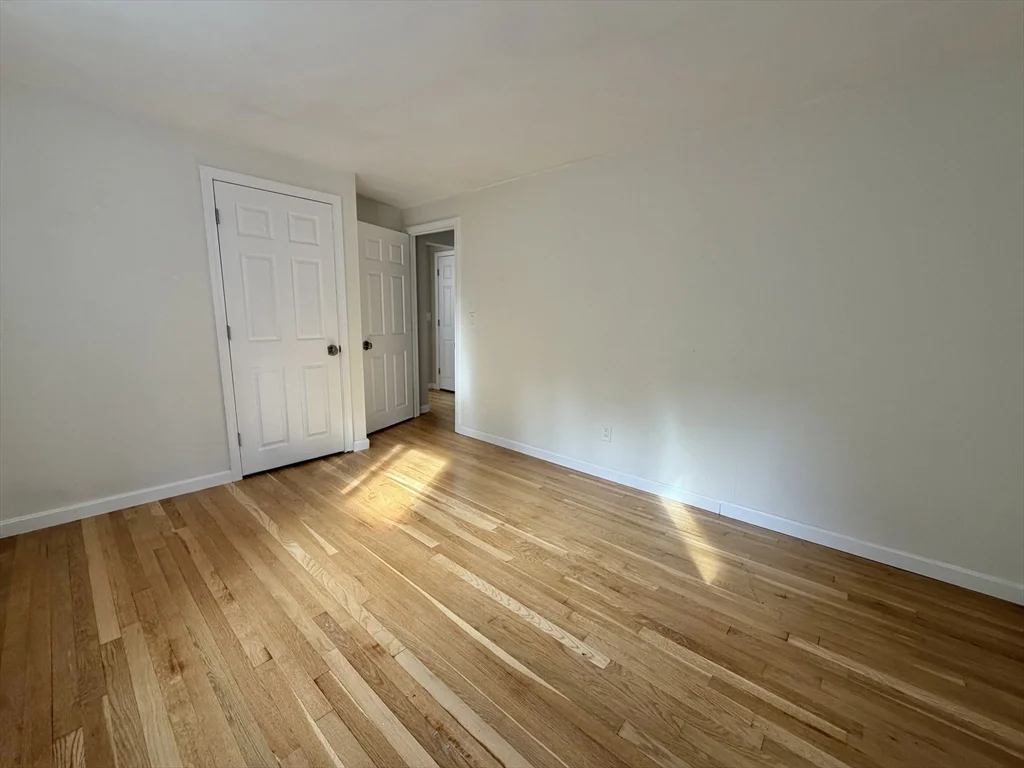 2 bed, 1 bath apartment for rent at 41 Townly Rd Unit 1, Watertown — photo 14 of 24