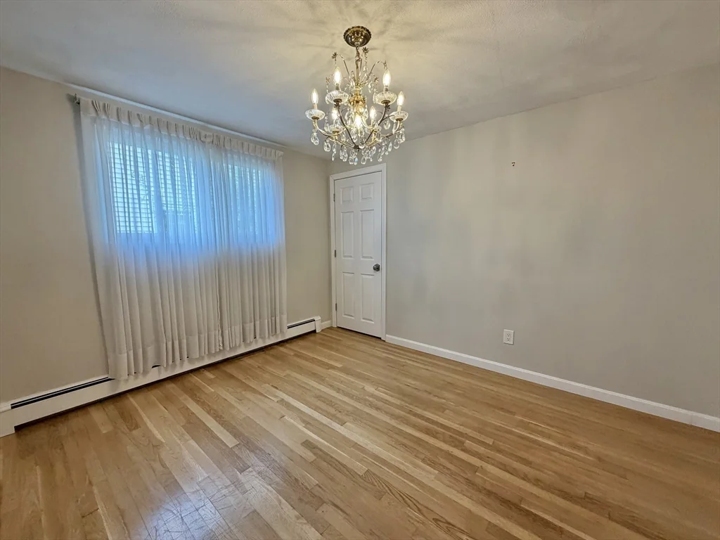 2 bed, 1 bath apartment for rent at 41 Townly Rd Unit 1, Watertown — photo 11 of 24