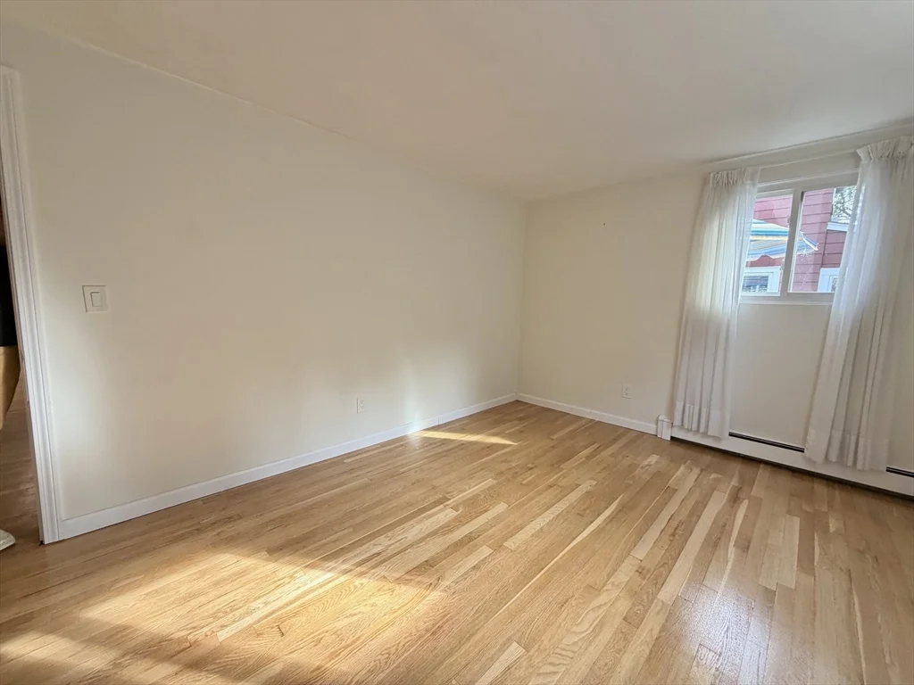 2 bed, 1 bath apartment for rent at 41 Townly Rd Unit 1, Watertown — photo 16 of 24
