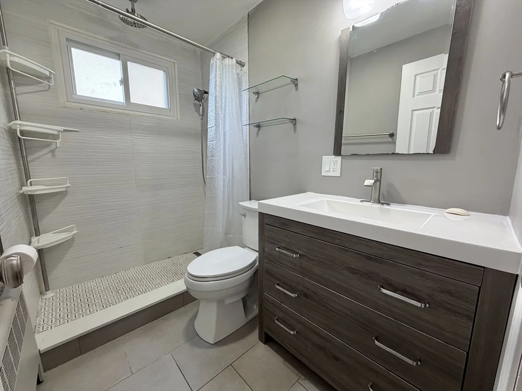 2 bed, 1 bath apartment for rent at 41 Townly Rd Unit 1, Watertown — photo 13 of 24
