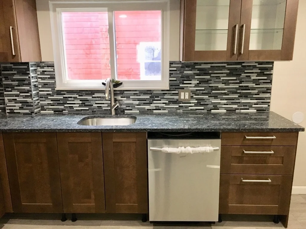 2 bed, 1 bath apartment for rent at 41 Townly Unit 41, Watertown — photo 8 of 20
