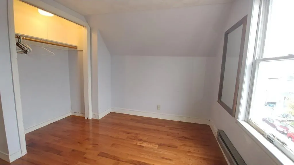 4 bed, 2 bath apartment for rent at 41 Trull St Unit 2, Magoun Square — photo 7 of 11