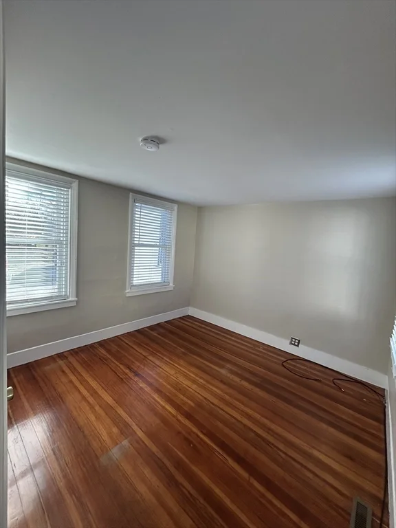 1 bed, 1 bath apartment for rent at 41 Union St Unit R, Rockland — photo 4 of 9