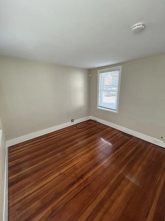 1 bed, 1 bath apartment for rent at 41 Union St Unit R, Rockland — photo 3 of 9