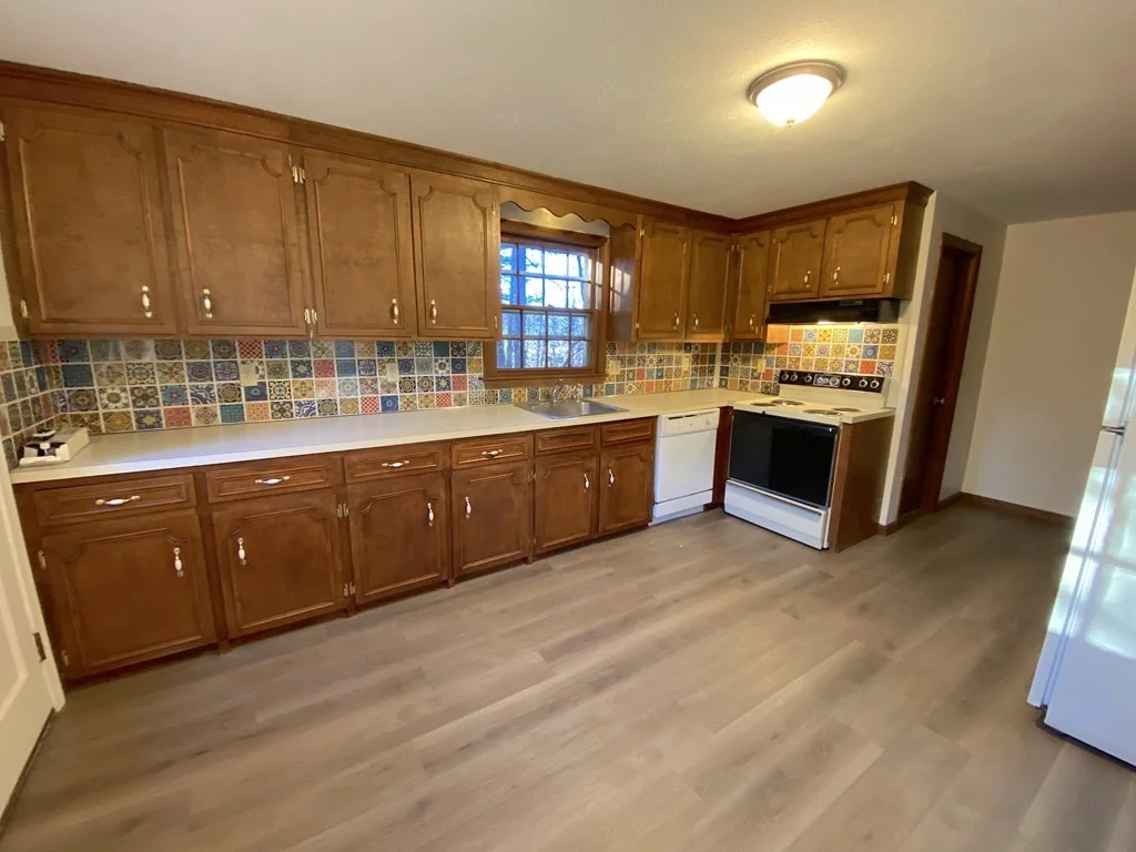 2 bed, 1 bath apartment for rent at 41 Valliria Dr Unit 41, Groton — photo 2 of 8