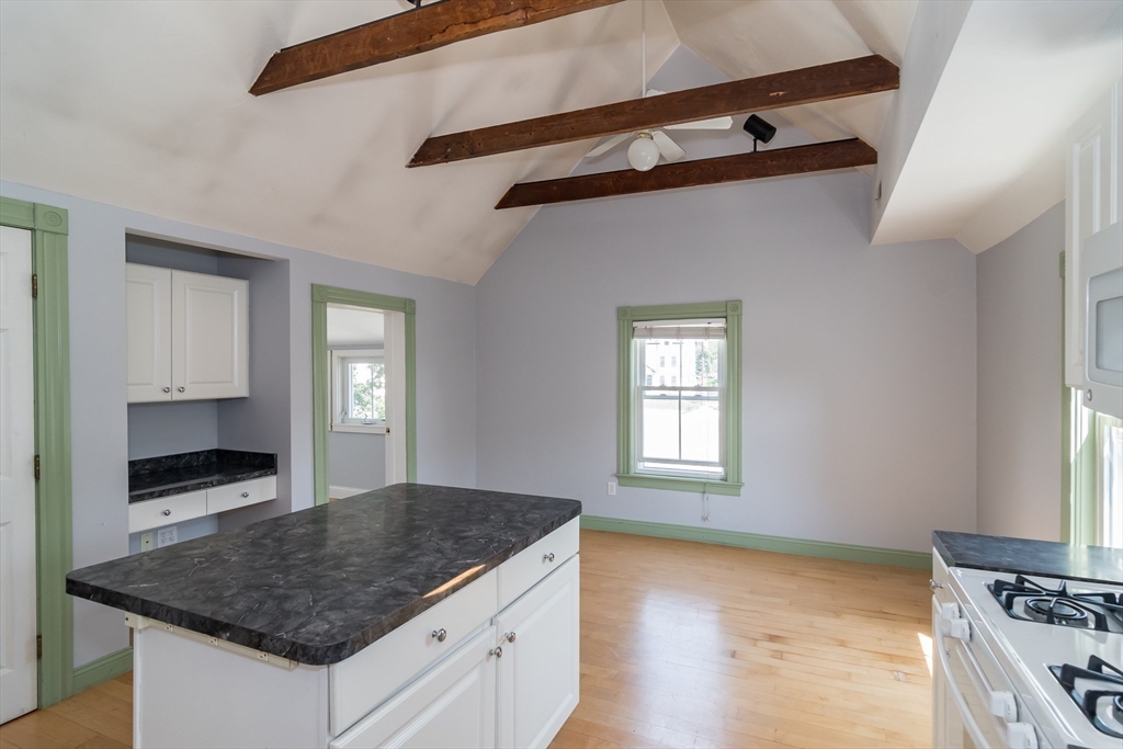 3 bed, 2 bath apartment for rent at 41 W Central Unit 2, Natick — photo 6 of 22
