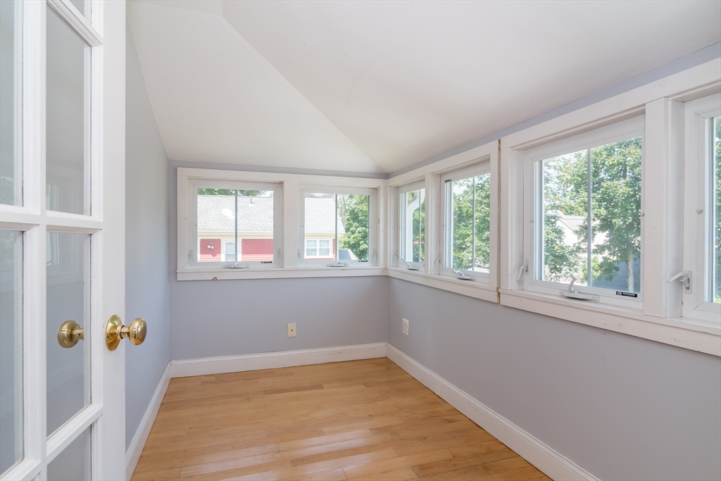 3 bed, 2 bath apartment for rent at 41 W Central Unit 2, Natick — photo 7 of 22