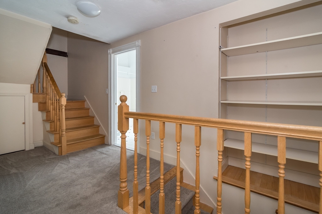 3 bed, 2 bath apartment for rent at 41 W Central Unit 2, Natick — photo 16 of 22