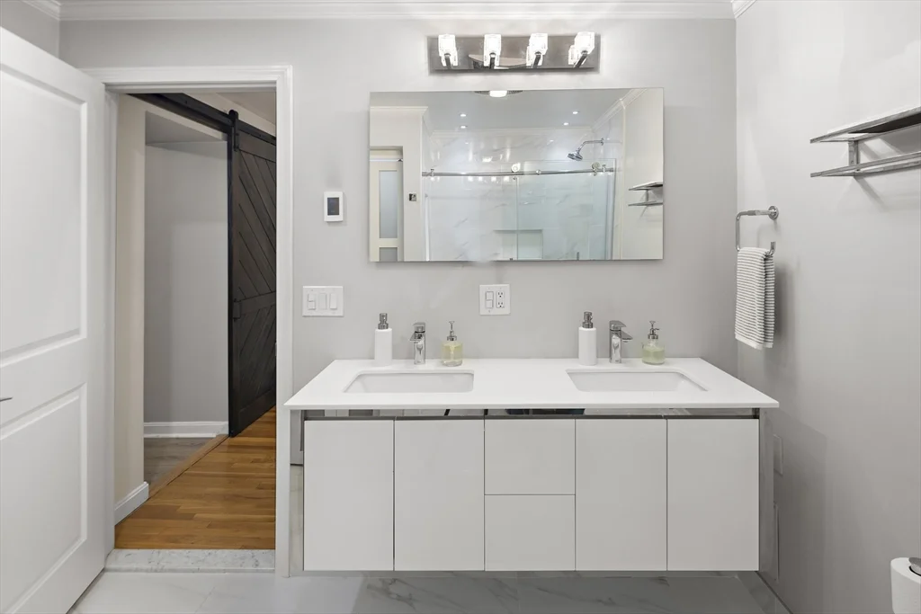 1 bed, 1 bath apartment for rent at 41 Warren Ave Unit 1, South End — photo 13 of 20