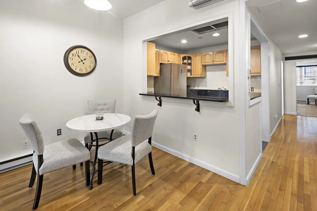 1 bed, 1 bath apartment for rent at 41 Warren Ave Unit 1, South End — photo 6 of 20
