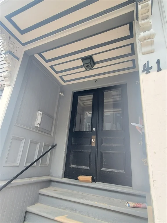 3 bed, 2 bath apartment for rent at 41 Washburn St Unit 1, Dorchester