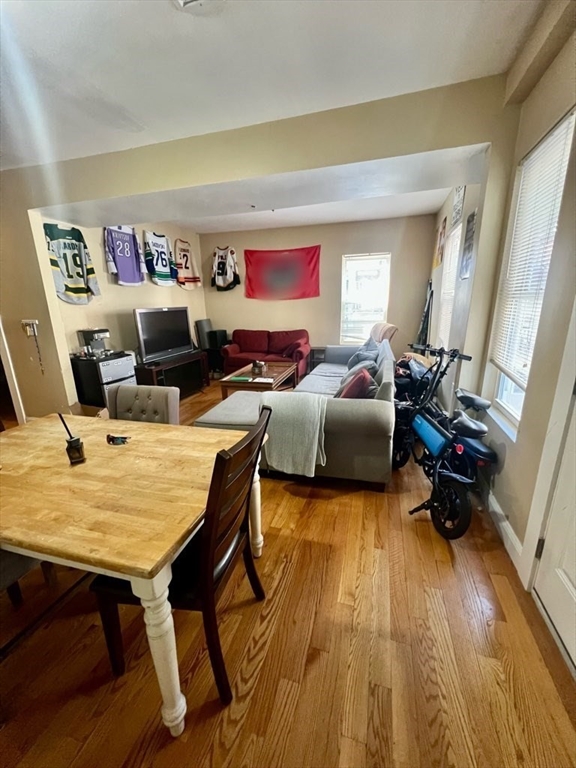 3 bed, 1 bath apartment for rent at 41 Washburn Unit 2, Dorchester — photo 2 of 3