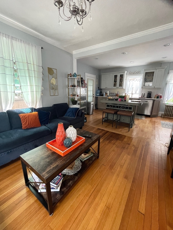 4 bed, 1 bath apartment for rent at 41 Webster St, Wollaston — photo 5 of 17