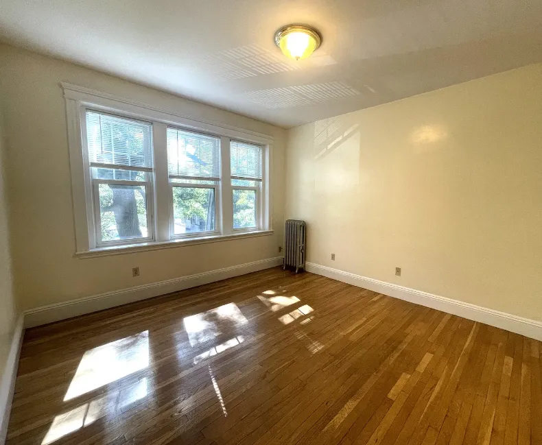 2 bed, 1 bath apartment for rent at 41 Wendell St Unit 22a, Baldwin — photo 7 of 11