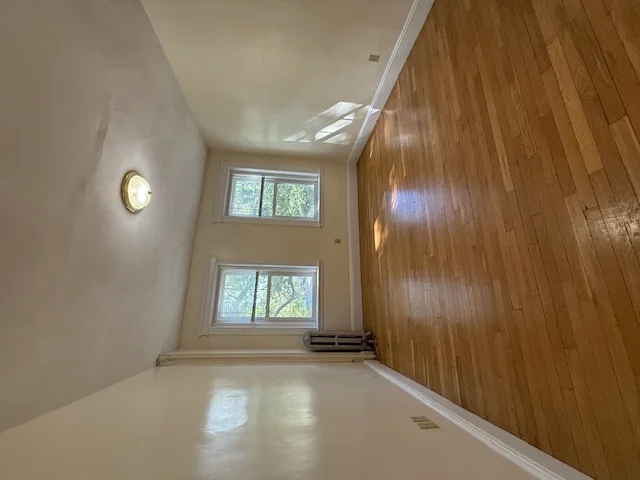 1 bed, 1 bath apartment for rent at 41 Wendell St Unit 3, Baldwin — photo 4 of 5