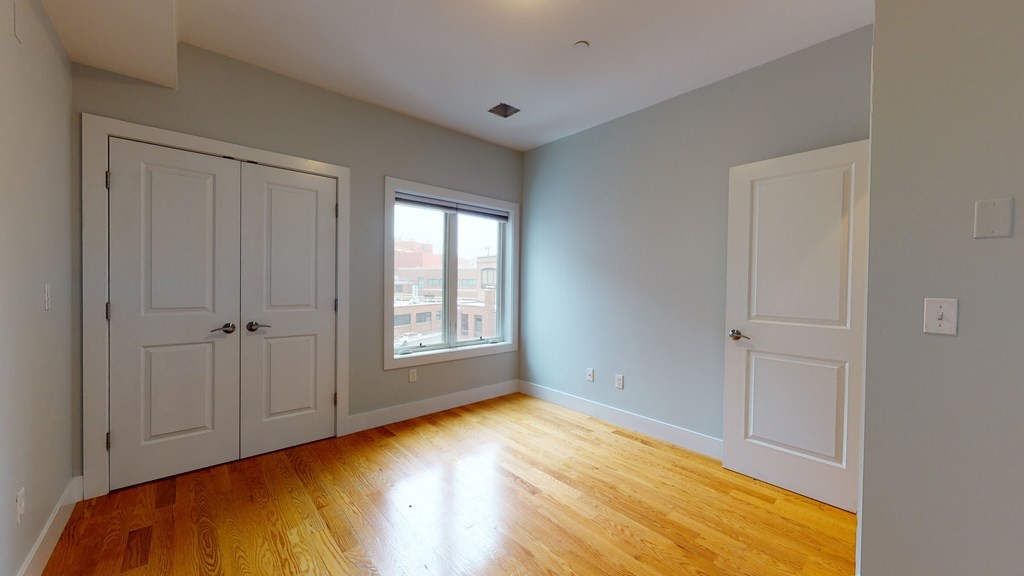 2 bed, 2 bath apartment for rent at 41 W 2nd St Unit 1, South Boston — photo 13 of 13