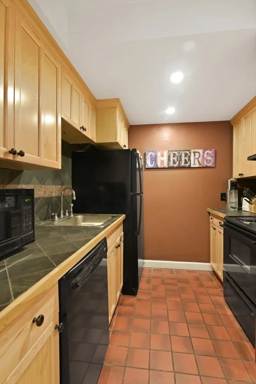 2 bed, 1 bath apartment for rent at 41 West Newton St Unit B-1, South End — photo 11 of 24