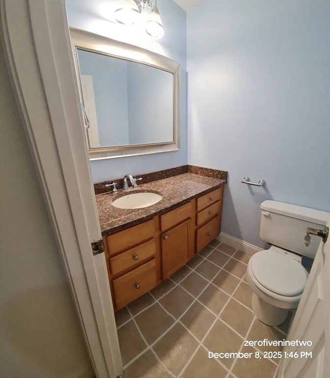 2 bed, 1 bath apartment for rent at 41 West St Unit 3, Hyde Park — photo 4 of 23