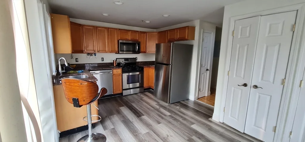 2 bed, 1 bath apartment for rent at 41 West St Unit 3, Hyde Park — photo 1 of 23