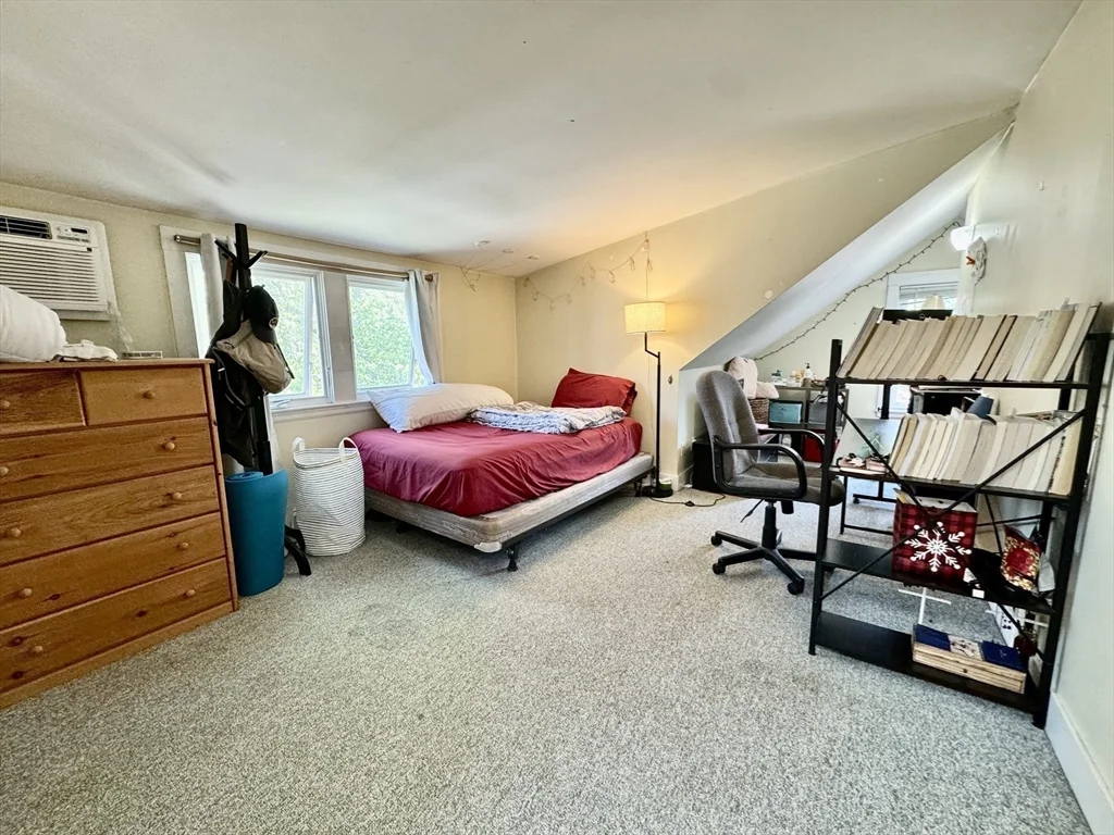 5 bed, 2 bath apartment for rent at 41 Westford St Unit 2, Allston — photo 9 of 27