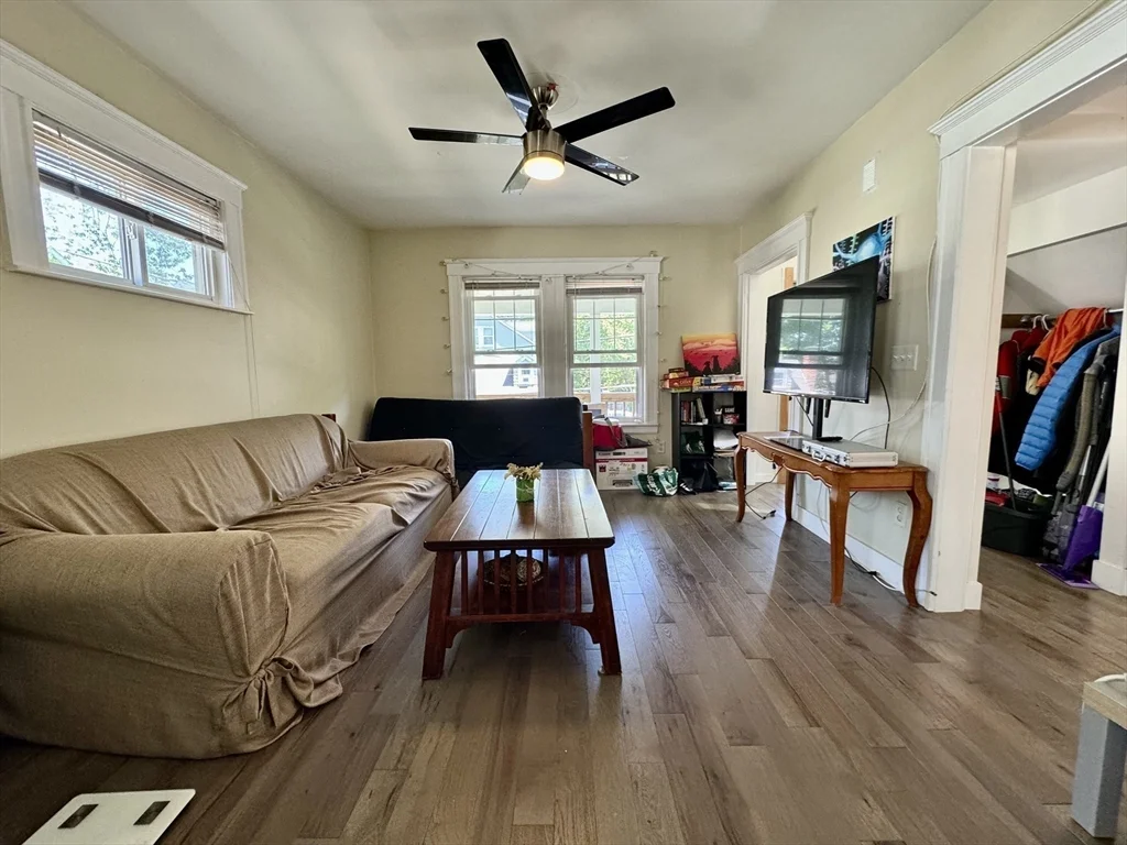 5 bed, 2 bath apartment for rent at 41 Westford St Unit 2, Allston — photo 4 of 27