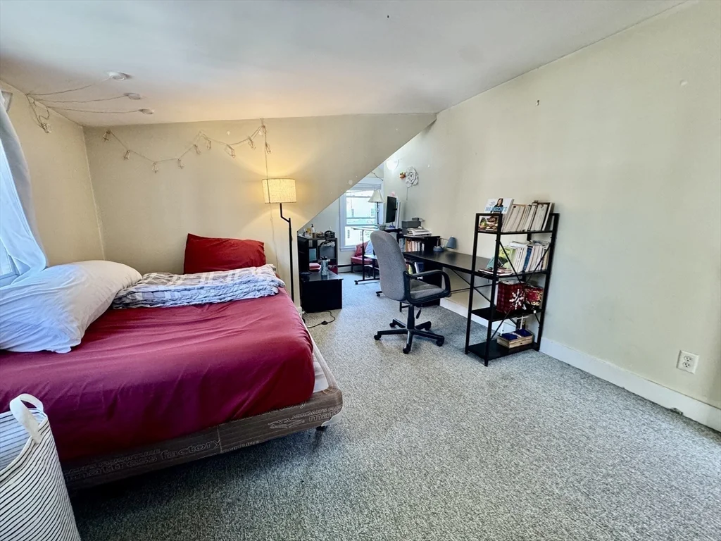 5 bed, 2 bath apartment for rent at 41 Westford St Unit 2, Allston — photo 10 of 27