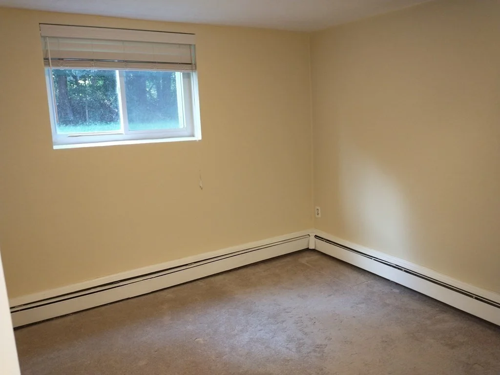 2 bed, 1 bath apartment for rent at 41 Westgate Unit 1, West Roxbury — photo 5 of 12