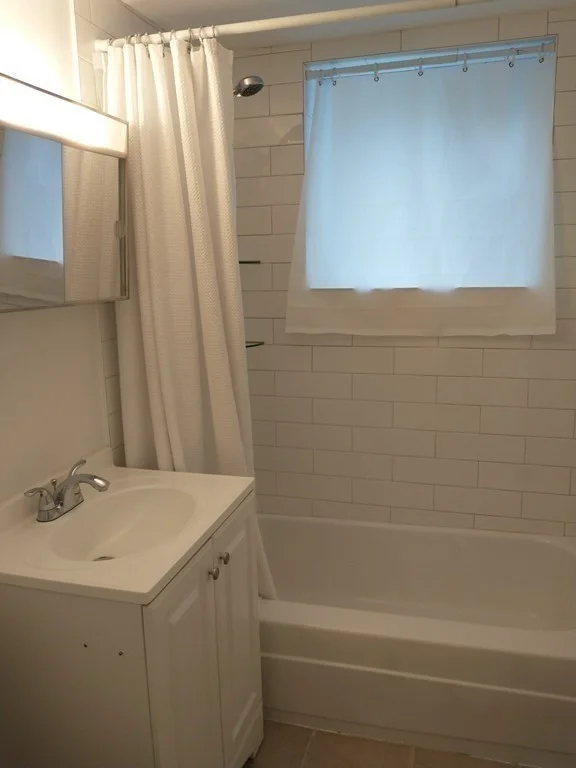 2 bed, 1 bath apartment for rent at 41 Westgate Unit 1, West Roxbury — photo 6 of 12