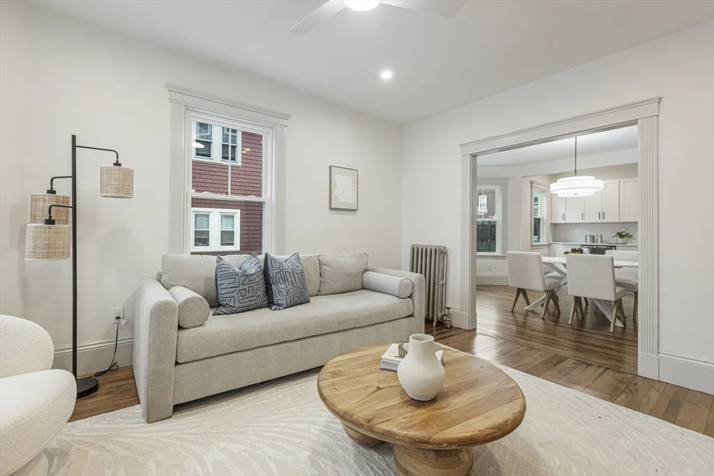 3 bed, 2 bath apartment for rent at 41 Westmoreland Unit 1, Dorchester — photo 2 of 28