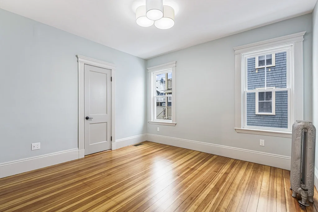 3 bed, 2 bath apartment for rent at 41 Westmoreland Unit 1, Dorchester — photo 23 of 28