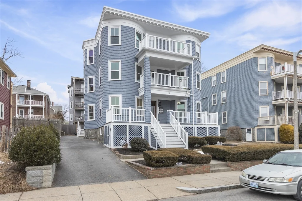3 bed, 2 bath apartment for rent at 41 Westmoreland Unit 1, Dorchester — photo 26 of 28