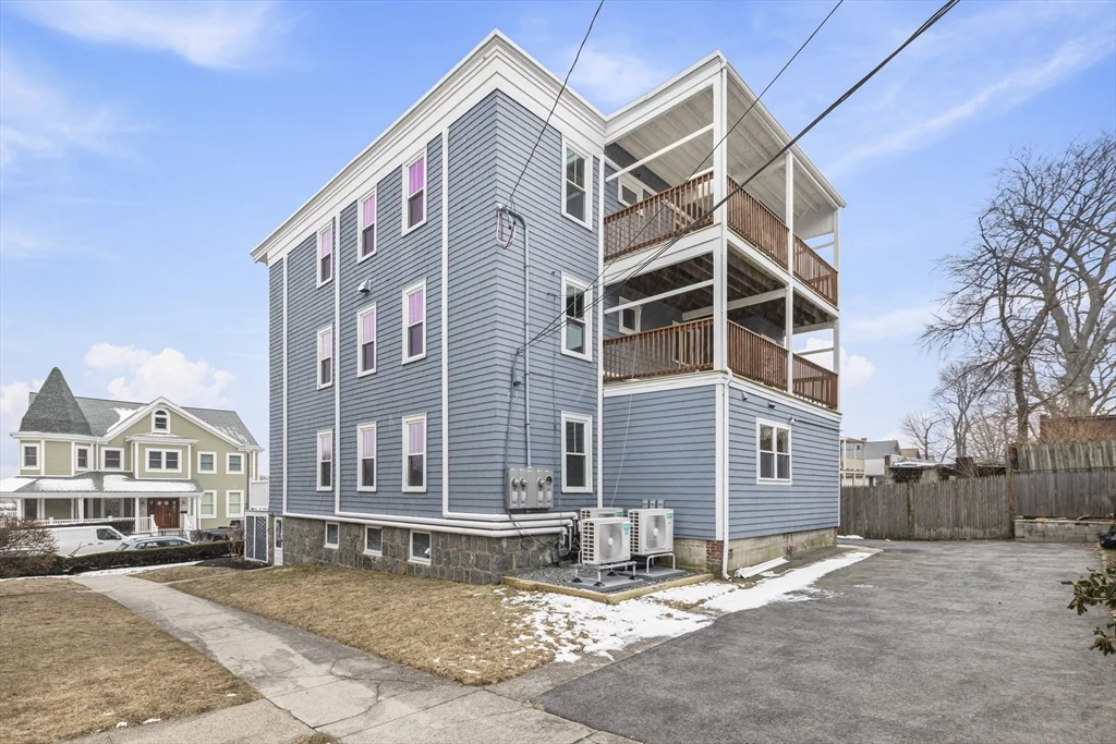 3 bed, 2 bath apartment for rent at 41 Westmoreland Unit 1, Dorchester — photo 27 of 28