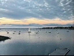 2 bed, 1 bath apartment for rent at 41 Wharf Path Unit 41, Marblehead — photo 10 of 11