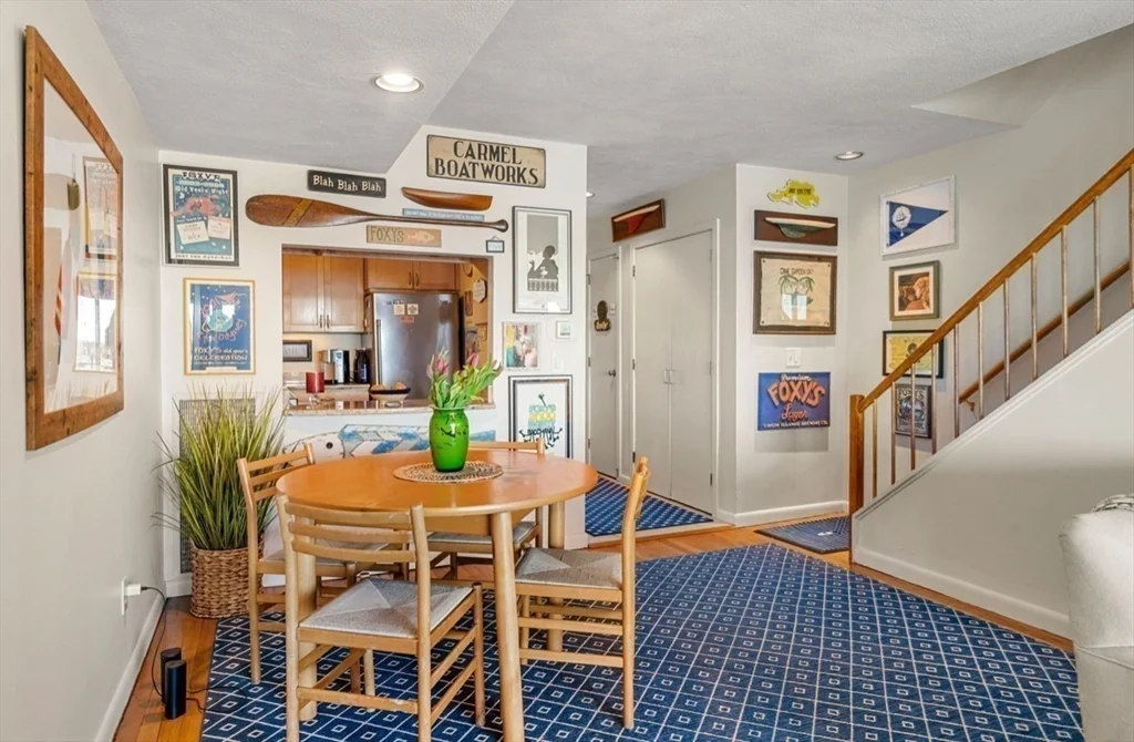 2 bed, 1 bath apartment for rent at 41 Wharf Patth Unit 41, Marblehead — photo 14 of 22