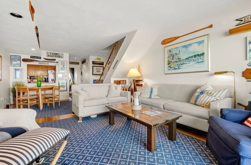 2 bed, 1 bath apartment for rent at 41 Wharf Patth Unit 41, Marblehead — photo 13 of 22