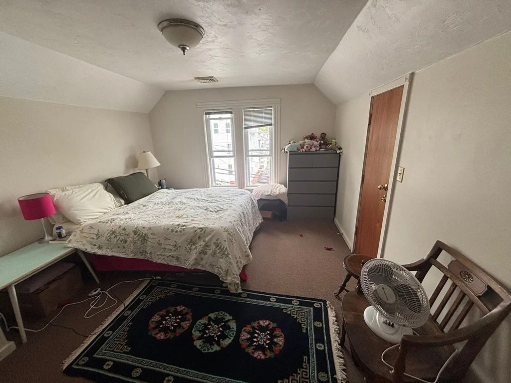 1 bed, 1 bath apartment for rent at 41 Whipple St Unit 3, Worcester — photo 17 of 26