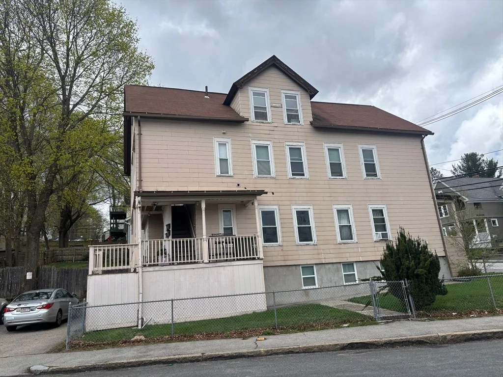 1 bed, 1 bath apartment for rent at 41 Whipple St Unit 3, Worcester — photo 24 of 26