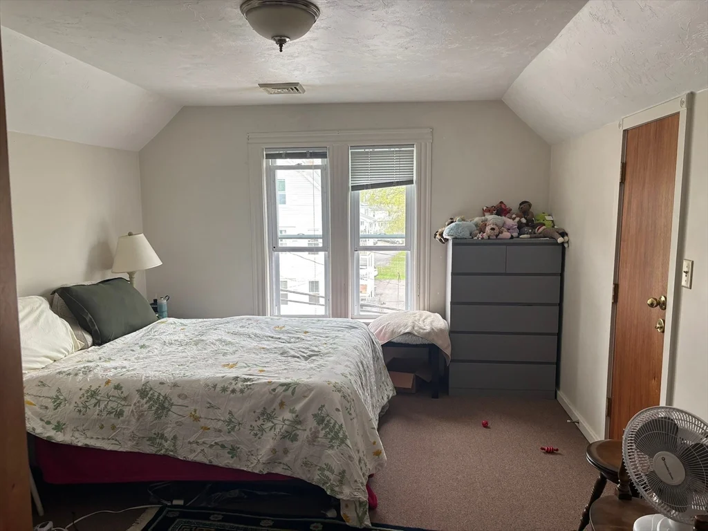 1 bed, 1 bath apartment for rent at 41 Whipple St Unit 3, Worcester — photo 16 of 26