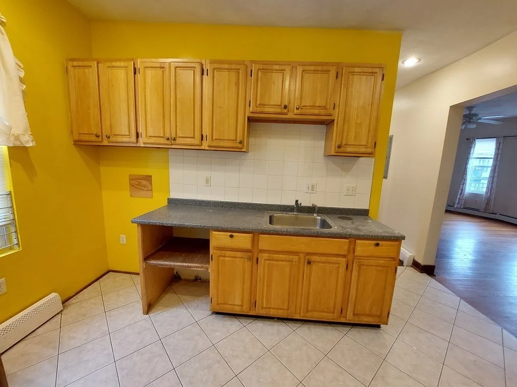 3 bed, 1 bath apartment for rent at 41 Wildwood St Unit 2, Dorchester — photo 3 of 11
