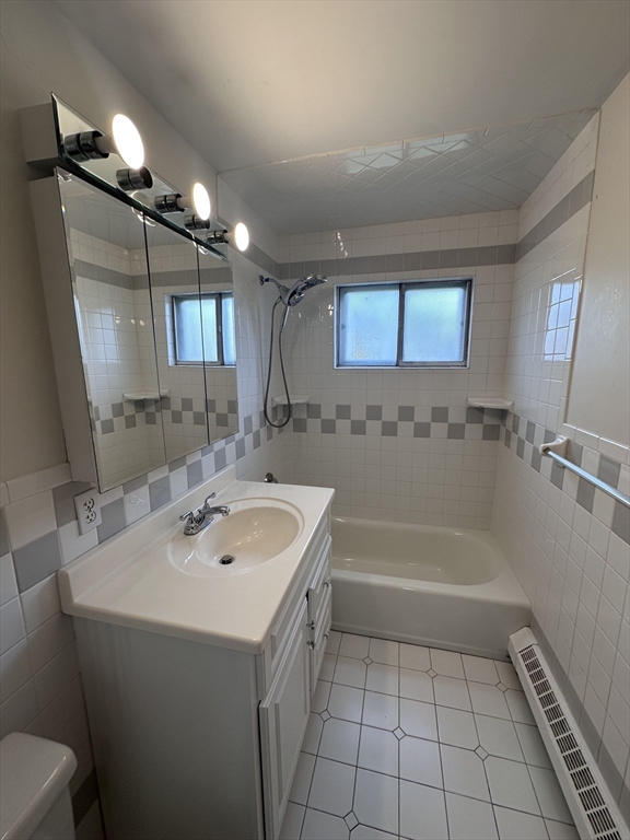 2 bed, 1 bath apartment for rent at 41 Will Unit 22, Canton Junction — photo 14 of 19