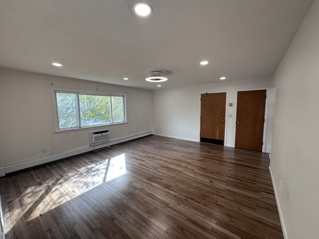2 bed, 1 bath apartment for rent at 41 Will Unit 22, Canton Junction — photo 7 of 19