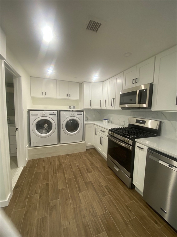 3 bed, 1 bath apartment for rent at 41 Wiltshire Unit A, Boston — photo 6 of 18