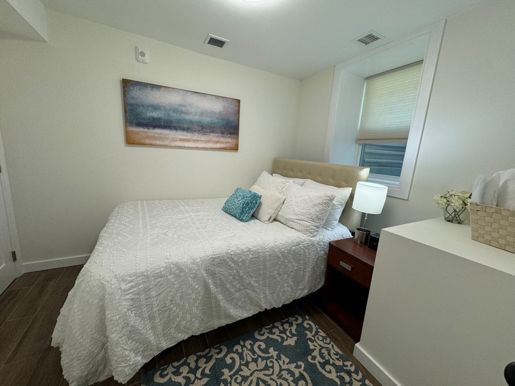 3 bed, 1 bath apartment for rent at 41 Wiltshire Unit A, Boston — photo 8 of 18