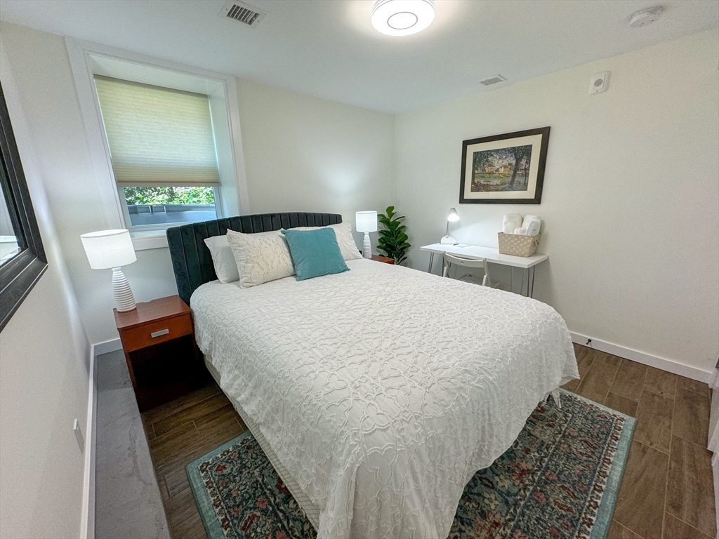 3 bed, 1 bath apartment for rent at 41 Wiltshire Unit A, Boston — photo 13 of 18