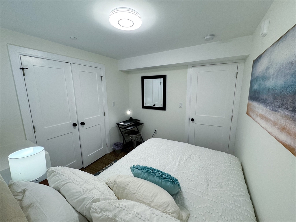 3 bed, 1 bath apartment for rent at 41 Wiltshire Unit A, Boston — photo 9 of 18
