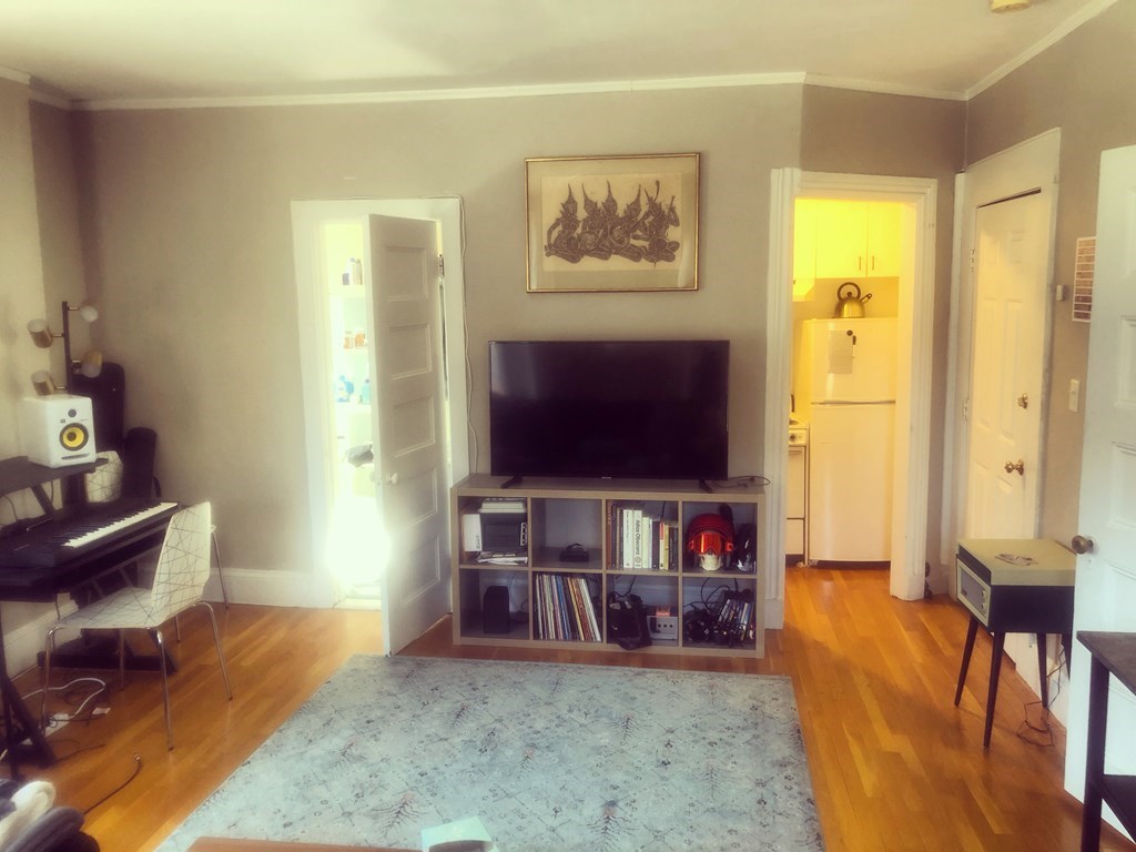 1 bed, 1 bath apartment for rent at 41 Worcester Sq Unit 3, South End