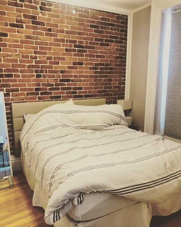 1 bed, 1 bath apartment for rent at 41 Worcester Sq Unit 3, South End — photo 4 of 31