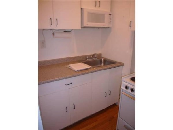 1 bed, 1 bath apartment for rent at 41 Worcester Sq Unit 3, South End — photo 11 of 31