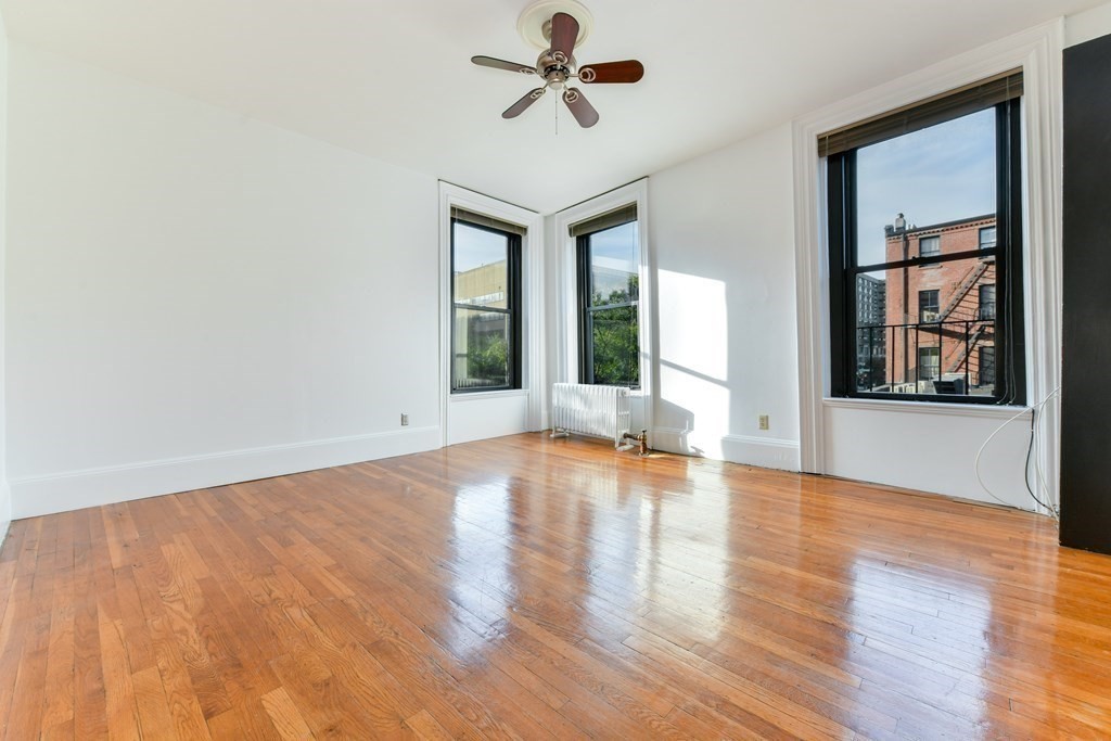 1 bed, 1 bath apartment for rent at 41 Worcester Sq Unit 4, South End — photo 2 of 11