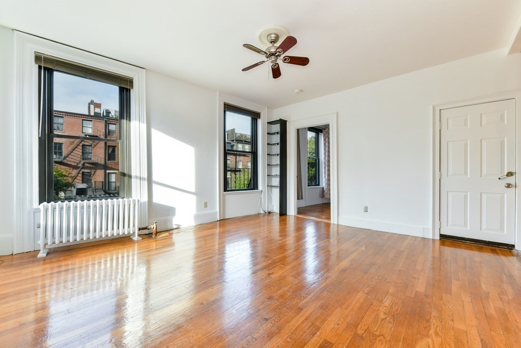 1 bed, 1 bath apartment for rent at 41 Worcester Sq Unit 4, South End